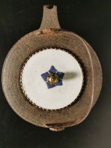 Manabé en fonte et porcelaine Japonaise époque Meïji 
