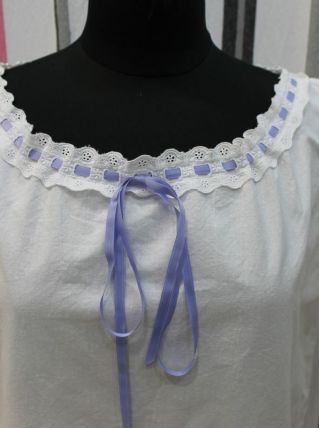 ancienne chemise de nuit en coton et dentelle