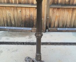 table pied bronze vintage industriel