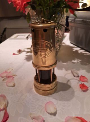 Lampe authentique de mineurs gallois 
