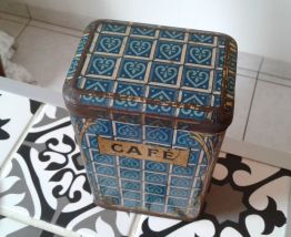 Boîte  à  café  metal