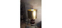  grande lampe amphore 1970s avec son abat jour en laiton mas