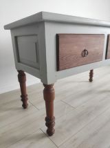 Table présentoir