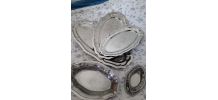 ensemble de 3 plats + 1 saucière + 1 panière 