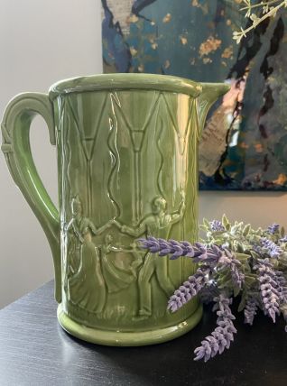 Pichet ancien en faïence verte  Arlésienne 