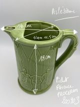 Pichet ancien en faïence verte  Arlésienne 