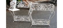 Paire de jardinières en fer forgé plein