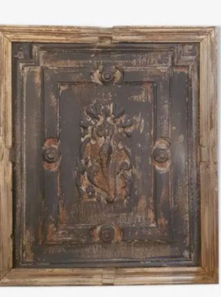 Boiserie patinée en noyer 
