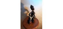 statuette platre 1950 a60 bon etat vue l age 