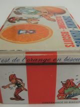 Boite biscuits chamonix vintage motifs astérix et obélix