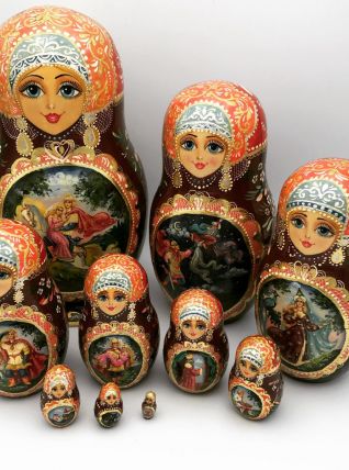 Poupées Russes  Matriochka 10 pièces 1985