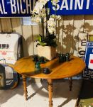 Table en bois massif