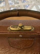 Sac de médecin vintage