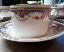 Anciens Services à dessert et à café porcelaine UNION K