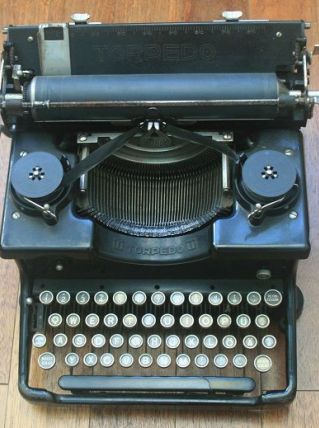 Machine à écrire TORPEDO