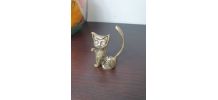 Chat laiton porte bague