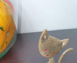 Chaton en laiton
