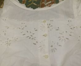 Caraco ancien en coton blanc T 36/38 