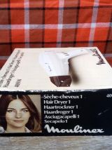 Sèche cheveux Moulinex dans sa boite d'origine 