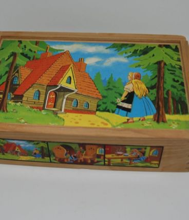 Jeu de cubes en bois 
