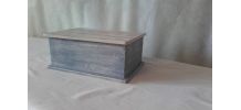 boite bleue en bois