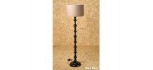 Lampadaire pied tourné laqué noir