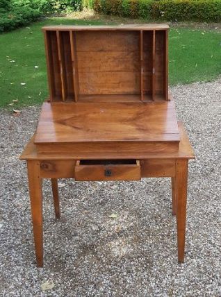 Bureau pupitre
