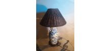 lampe  asiatique   peint a la main  fleur naive avec abajour