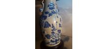 lampe  asiatique   peint a la main  fleur naive avec abajour