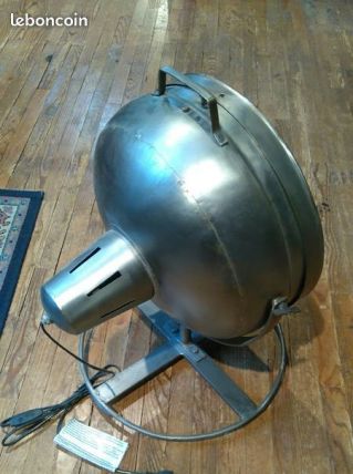 Lampe industrielle 
