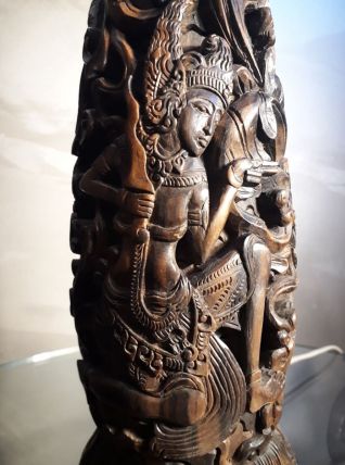 grande lampe en bois exotique  finement sculptée danseuse th