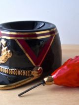  SHAKO DE LA GARDE cendrier en  porcelaine 