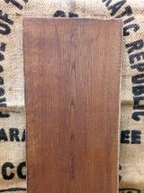 Ancien panneau en bois sculpté - Scène de taverne 