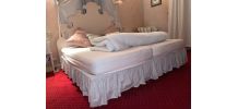 Sommier + matelas + couette + alaise 