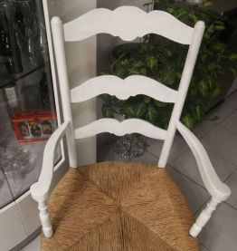 Chaise en paille 