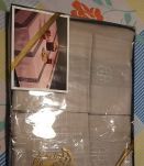 Linge de table 1 nappe + 8 serviettes 