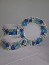 1 lot de service du petit déjeuner 6 tasses et assiettes