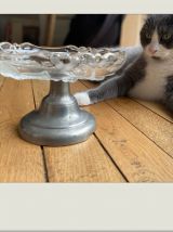 Coupelle vintage sur pied verre et étain.