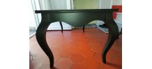 Table basse tres stylée relookée shabby noir poudré