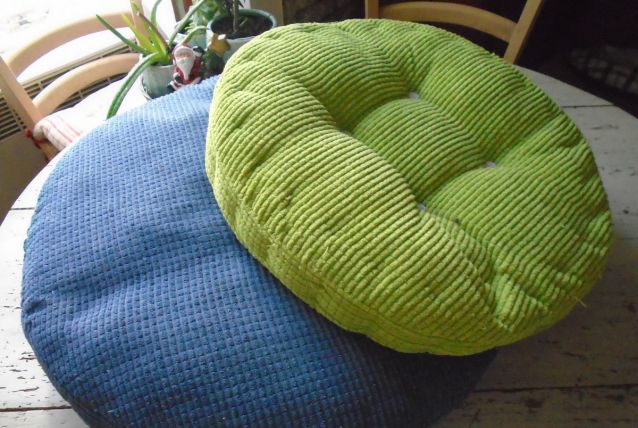 2 coussins ronds