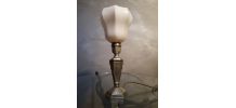 petite lampe de chevet art deco   en regule patiné or avec s