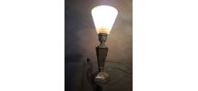 petite lampe de chevet art deco   en regule patiné or 