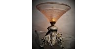 petite  lampe en regule doré  1930 a 40  avec inter ,et  ver