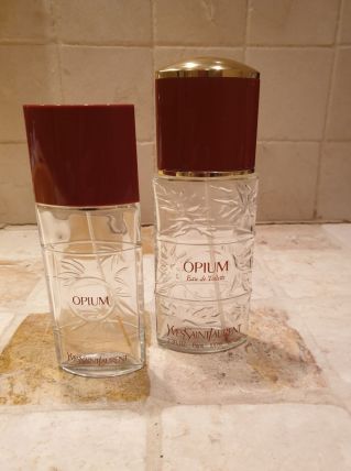 Lot 2 flacons YSL Opium années 80