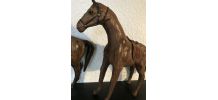 2 grandes statuettes chevaux en bois