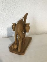 Statuette dromadaire en bois