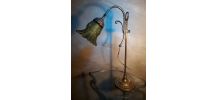 lampe de bureau laiton 1900  belle patine  avec sa tulipe ve