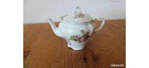 Théière porcelaine années 60/70