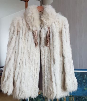 Fourrure en renard bleu, comme neuf-marque Norwegian