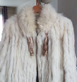 Fourrure en renard bleu, comme neuf-marque Norwegian